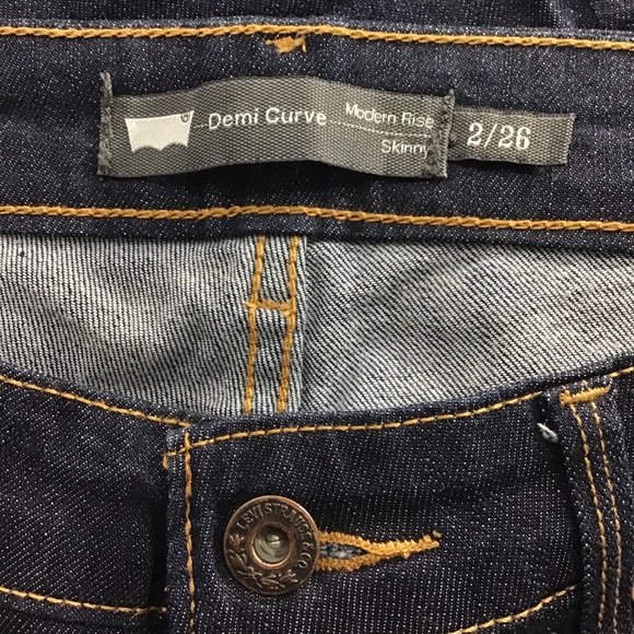 LEVI’S | Demi Curve Modern Rise Skinny Jeans - Picture 4 of 4